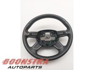 Usados Volante Audi A4 Avant (B8) 2.0 TDI 16V Precio € 59,95 Norma de margen ofrecido por Boonstra Autoparts