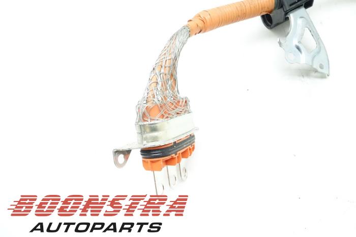 Cable high-voltage from a Toyota Auris (E18) 1.8 16V Hybrid 2016
