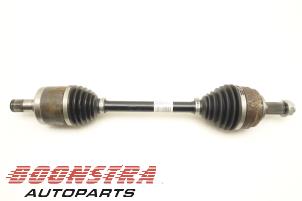 Used Front drive shaft, left Honda Civic (FK6/7/8/9) 2.0i Type R VTEC Turbo 16V Price € 199,00 Margin scheme offered by Boonstra Autoparts