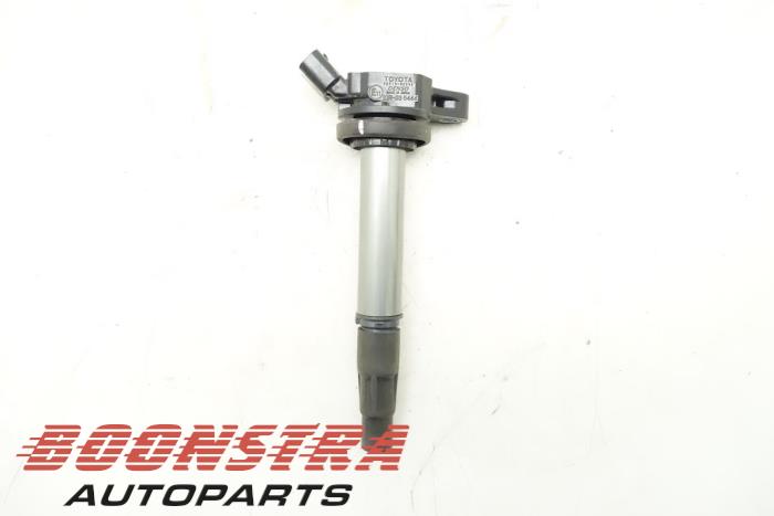 Pen ignition coil from a Toyota Auris (E18) 1.8 16V Hybrid 2016