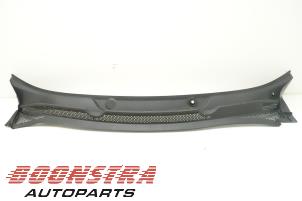 Used Cowl top grille Opel Adam 1.0 Ecotec 12V SIDI Turbo Price € 24,95 Margin scheme offered by Boonstra Autoparts