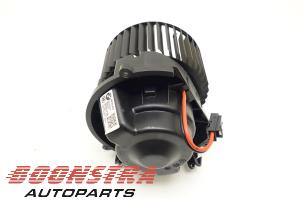Usados Motor de ventilador de calefactor Mini Mini (F55) 1.5 12V Cooper Precio € 24,95 Norma de margen ofrecido por Boonstra Autoparts
