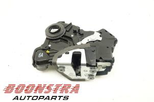 Used Door lock mechanism 4-door, front left Toyota Auris Touring Sports (E18) 1.8 16V Hybrid Price € 59,25 Margin scheme offered by Boonstra Autoparts