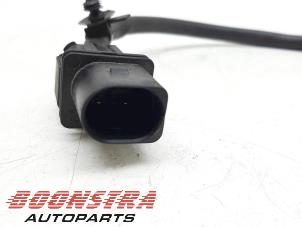 Sonde lambda d'un Ferrari 458 Spider 4.5 V8 32V DCT 2012