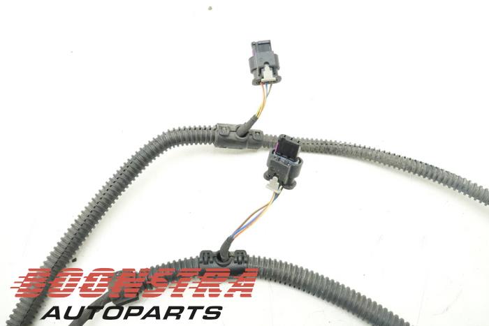 Pdc wiring harness from a Volkswagen Golf VII Variant (AUVV) 1.6 TDI BlueMotion 16V 2017