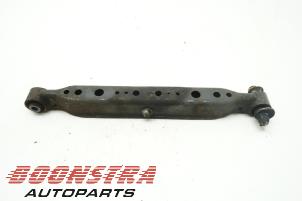 Used Lower wishbone, rear right Nissan Qashqai (J10) 2.0 16V Price € 59,25 Margin scheme offered by Boonstra Autoparts