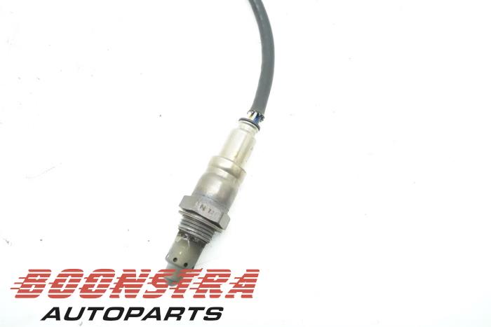 Lambda probe from a Volkswagen Golf VII (AUA) 1.5 TSI Evo BMT 16V 2018