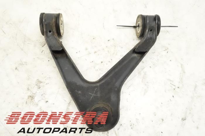 Front wishbone, right from a Iveco New Daily V 35C17/C17D/S17, 40/45/50/60/70C17 2012