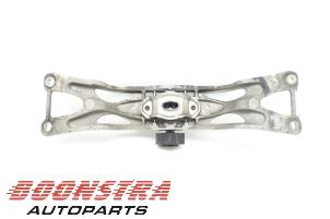 Used Gearbox mount Jaguar XJR 4.0 32V Supercharged Price € 36,75 Margin scheme offered by Boonstra Autoparts