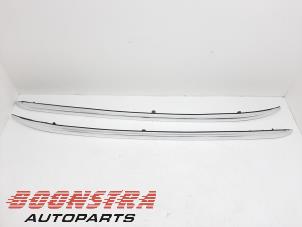 Used Roof rail kit Peugeot 508 SW (8E/8U) 2.0 HDiF 16V Autom. Price € 56,21 Margin scheme offered by Boonstra Autoparts