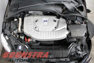 Używane Skrzynia biegów Volvo V60 I (FW/GW) 2.4 D6 20V Plug-in Hybrid AWD Cena € 349,95 Procedura marży oferowane przez Boonstra Autoparts