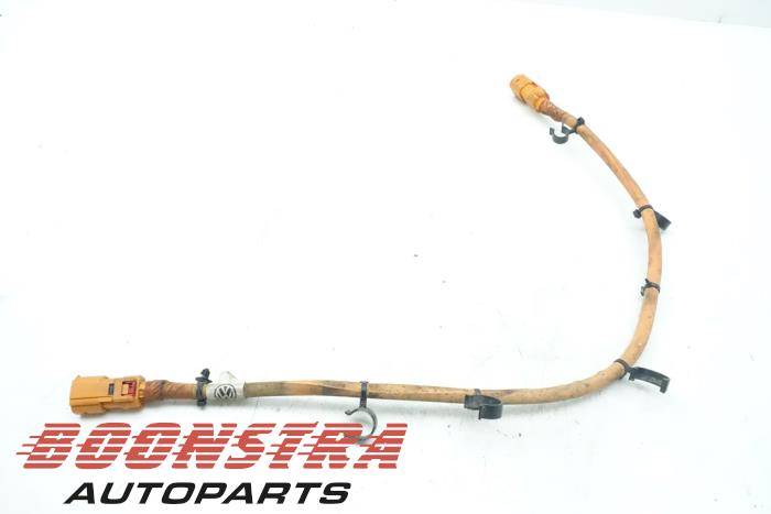 Cable high-voltage from a Volkswagen Golf VII (AUA) 1.4 GTE 16V 2015