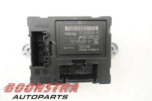 Used Central door locking module Volvo V70 (BW) 2.0 D4 16V Price € 36,75 Margin scheme offered by Boonstra Autoparts