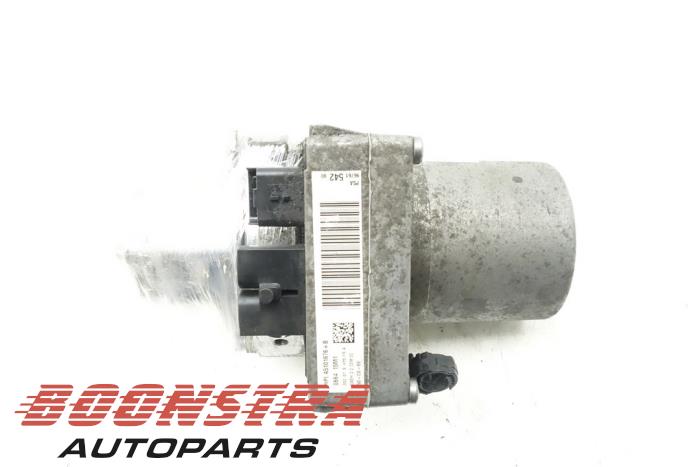 Usagé Pompe de direction Peugeot 508 SW (8E/8U) 2.0 HDiF 16V Autom. Prix € 74,96 Règlement à la marge proposé par Boonstra Autoparts