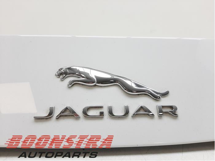 Tylny spojler z Jaguar F-type 3.0 S V6 24V 2016