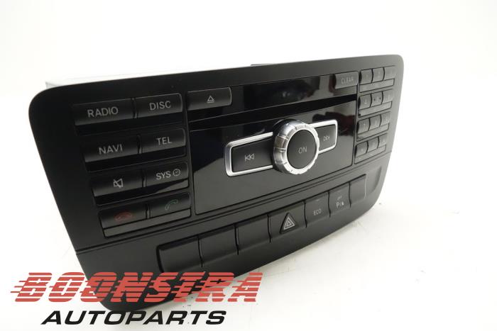 Używane System nawigacji Mercedes CLA (117.3) 1.6 CLA-200 16V Cena € 93,71 Procedura marży oferowane przez Boonstra Autoparts