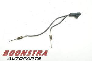 Used Exhaust heat sensor Peugeot 308 (L3/L8/LB/LH/LP) 1.6 BlueHDi 100 Price € 59,25 Margin scheme offered by Boonstra Autoparts