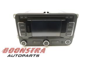 Used Navigation system Volkswagen Jetta IV (162/16A) 2.0 GTI 16V Price € 179,00 Margin scheme offered by Boonstra Autoparts