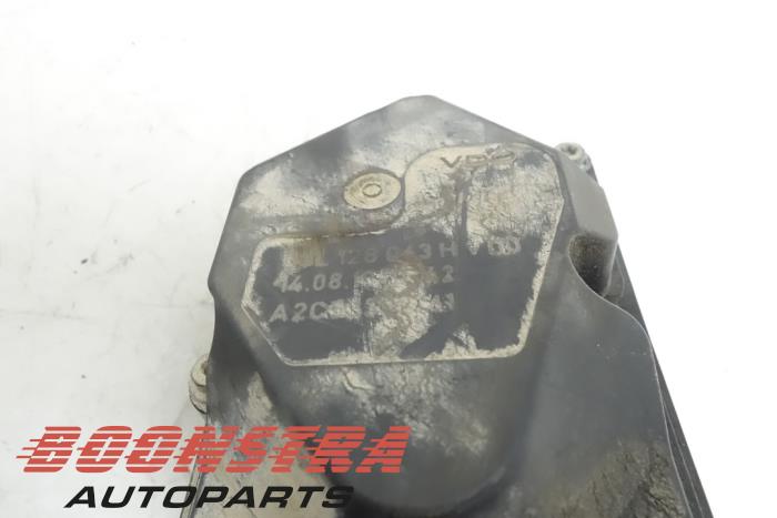 Drosselklappengehäuse van een Volkswagen Amarok 2.0 BiTDI 16V 163 4Motion 2011