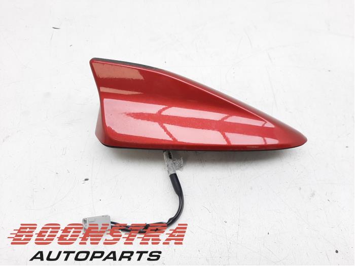 Używane Antena Mazda 3 (BM/BN) 2.0 SkyActiv-G 120 16V Cena € 44,25 Procedura marży oferowane przez Boonstra Autoparts