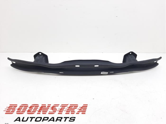 Rear bumper frame from a BMW 3 serie Touring (F31) 328i xDrive 2.0 16V 2015