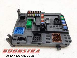 Used Fuse box Peugeot 308 SW (L4/L9/LC/LJ/LR) 1.6 BlueHDi 120 Price € 43,95 Margin scheme offered by Boonstra Autoparts
