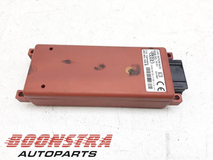 Używane Modul telefoniczny Audi RS 6 Avant (C5) RS6 4.2 V8 40V Biturbo Cena € 24,95 Procedura marży oferowane przez Boonstra Autoparts