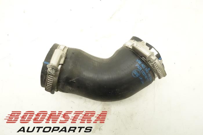 Gebrauchte Intercooler Schlauch Skoda Superb Combi (3TAC/TAF) 1.6 TDI Preis € 24,95 Margenregelung angeboten von Boonstra Autoparts