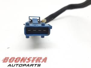 Sonde lambda d'un Peugeot 308 SW (4E/H) 1.6 16V THP 150 2009