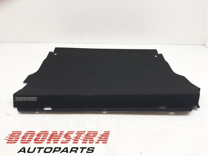 Begagnade Bagagematta Mercedes E (W213) E-350e 2.0 Turbo 16V Pris € 24,95 Marginaltabell erbjuds av Boonstra Autoparts