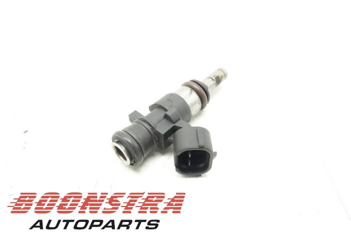 Injector (petrol injection) from a Seat Leon ST (5FF) 1.8 TSI Ecomotive 16V 2014