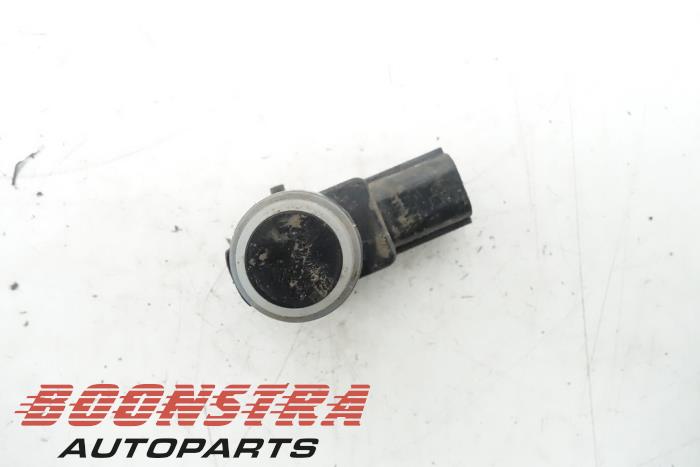 Usados Sensor PDC Dodge Nitro 2.8 CRD 16V 4x4 Precio € 29,95 Norma de margen ofrecido por Boonstra Autoparts