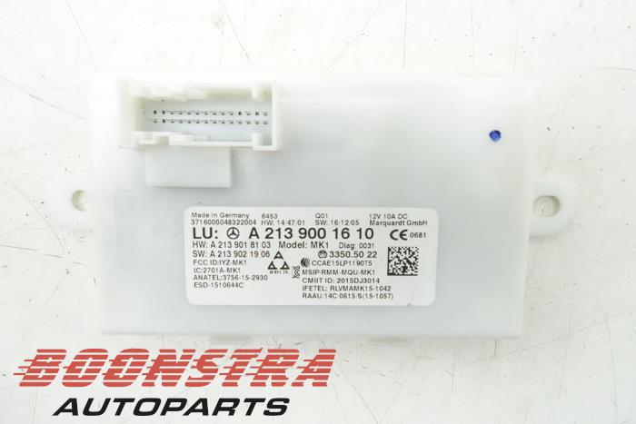 Używane Modul keyless vehicle Mercedes E (W213) E-350e 2.0 Turbo 16V Cena € 51,75 Procedura marży oferowane przez Boonstra Autoparts