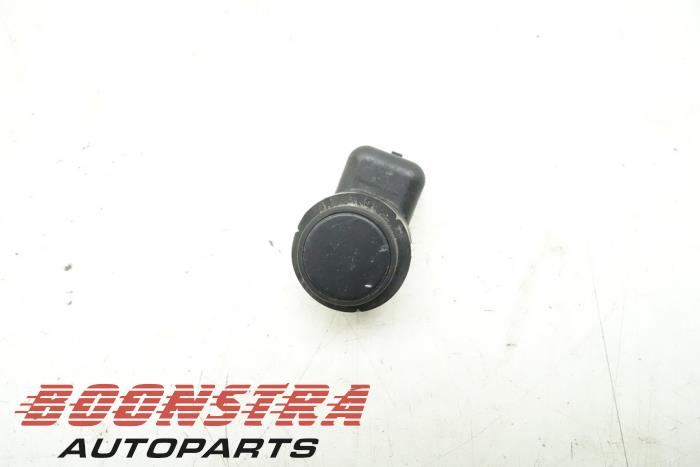 Usados Sensor PDC Audi RS 4 Avant (B8) 4.2 V8 32V Precio € 24,95 Norma de margen ofrecido por Boonstra Autoparts