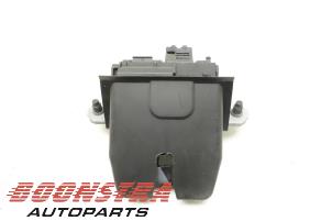 Used Tailgate lock mechanism Ford Focus 3 Wagon 1.0 Ti-VCT EcoBoost 12V 125 Price € 24,95 Margin scheme offered by Boonstra Autoparts