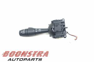 Used Indicator switch Renault Clio IV (5R) 1.6 Turbo 16V RS 220 EDC Trophy Price € 24,95 Margin scheme offered by Boonstra Autoparts