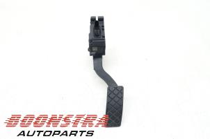 Used Accelerator pedal Seat Arona (KJX) 1.0 TSI 12V Price € 24,95 Margin scheme offered by Boonstra Autoparts