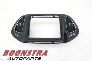 Used Dashboard vent Jeep Compass (MP) 2.0 Multijet II 140 16V 4x4 Price € 59,25 Margin scheme offered by Boonstra Autoparts