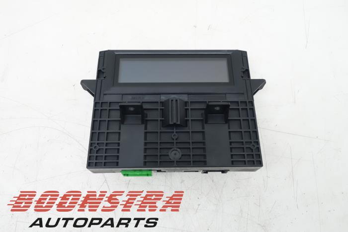 Begagnade Innerdisplay Volvo XC60 I (DZ) 2.4 D5 20V AWD Pris € 29,95 Marginaltabell erbjuds av Boonstra Autoparts