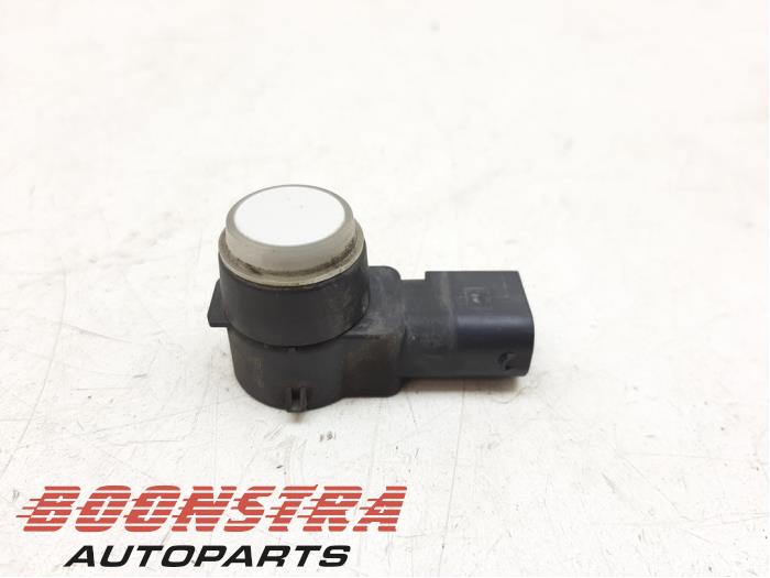 Usados Sensor PDC Peugeot RCZ (4J) 2.0 HDi 16V FAP Precio € 24,95 Norma de margen ofrecido por Boonstra Autoparts