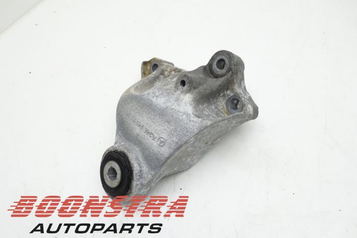 Used Engine mount Mercedes B (W246/W242) 2.2 B-220 CDI BlueEFFICIENCY,d 16V Price € 24,95 Margin scheme offered by Boonstra Autoparts