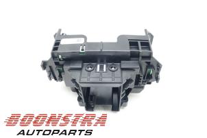 Used Steering column module Volvo V70 (BW) 2.0 D4 16V Price € 30,19 Inclusive VAT offered by Boonstra Autoparts