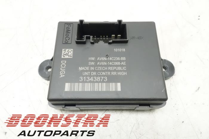 Używane Modul centralnego zamka Volvo V40 (MV) 1.5 T3 16V Geartronic Cena € 24,95 Procedura marży oferowane przez Boonstra Autoparts