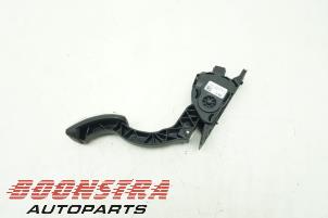 Used Accelerator pedal Volvo V40 (MV) 1.5 T3 16V Geartronic Price € 29,95 Margin scheme offered by Boonstra Autoparts
