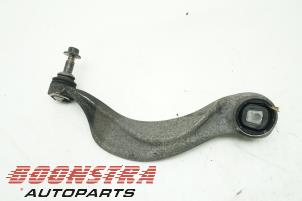 Used Front wishbone, right BMW 5 serie Touring (F11) 525d xDrive 16V Price € 24,95 Margin scheme offered by Boonstra Autoparts