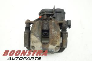 Used Rear brake calliper, right BMW 5 serie Touring (F11) 535i xDrive 24V TwinPower Turbo Price € 66,75 Margin scheme offered by Boonstra Autoparts