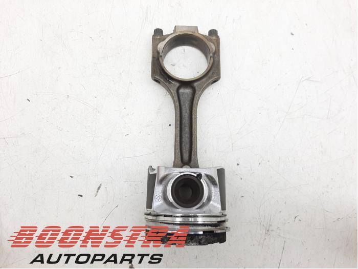 Usados Pistón Volvo XC60 I (DZ) 2.4 D5 20V AWD Precio € 110,95 Norma de margen ofrecido por Boonstra Autoparts