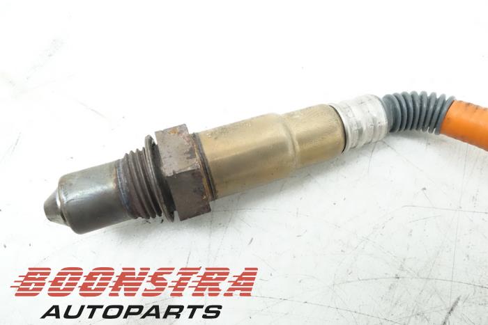 Lambda probe from a Renault Clio IV Estate/Grandtour (7R) 1.5 Energy dCi 110 FAP 2017