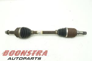 Used Front drive shaft, left Renault Grand Scénic III (JZ) 1.9 dCi Price € 44,25 Margin scheme offered by Boonstra Autoparts