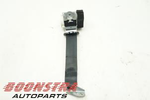 Used Rear seatbelt, right Volkswagen Jetta IV (162/16A) 2.0 GTI 16V Price € 29,95 Margin scheme offered by Boonstra Autoparts